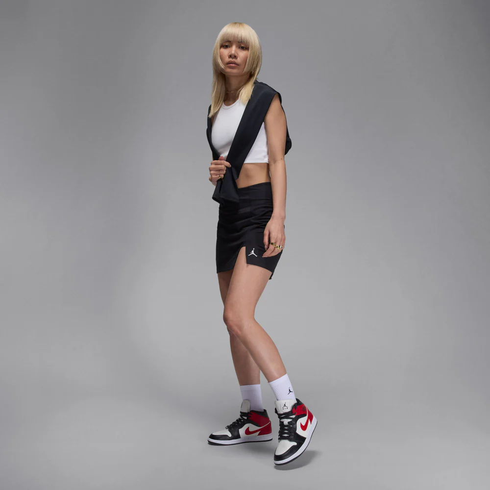 AJ 1 Mid - Womens - Image 2